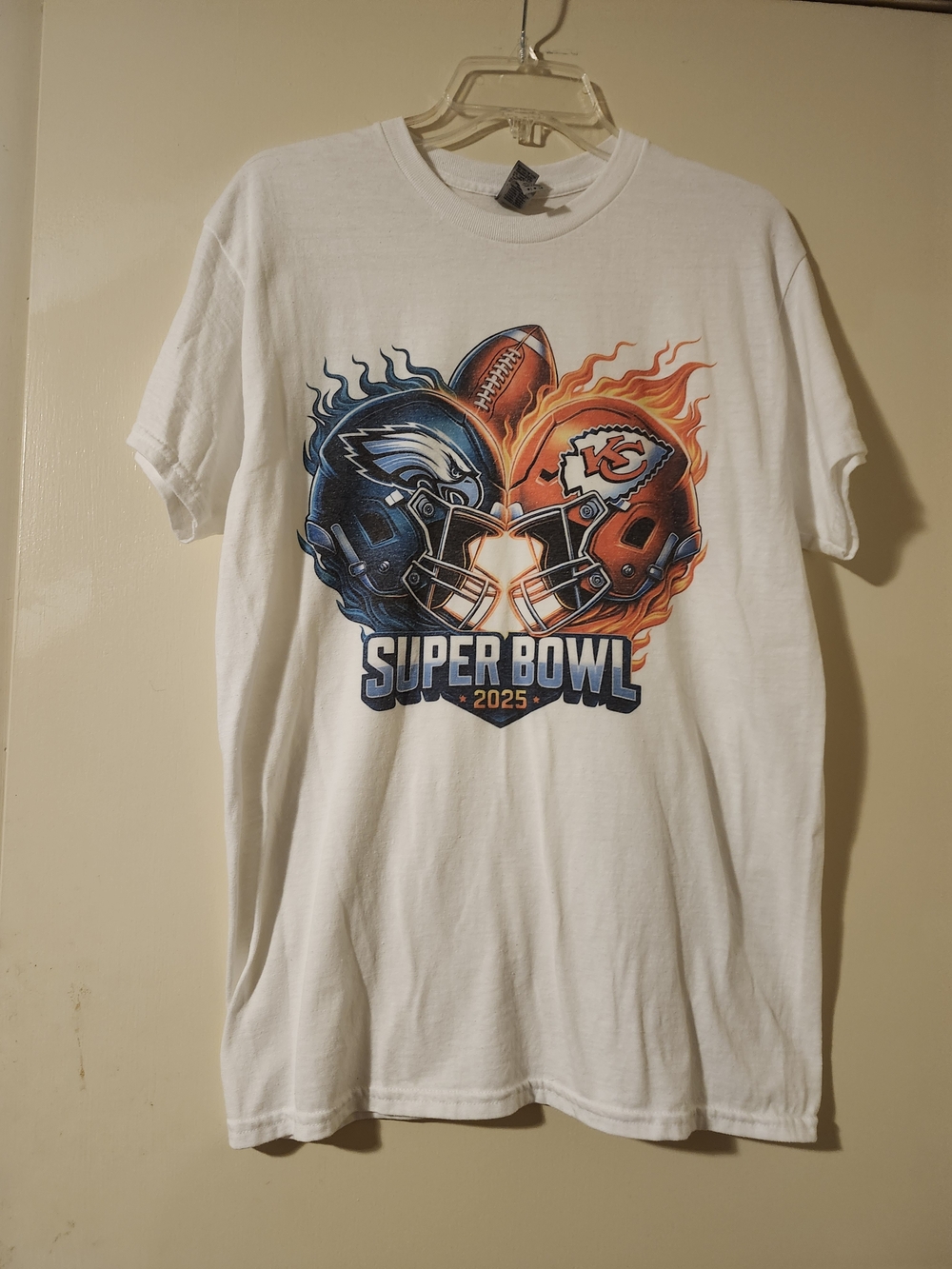 Super Bowl 2025 Eagles vs‎ Chiefs Graphic Tee - White